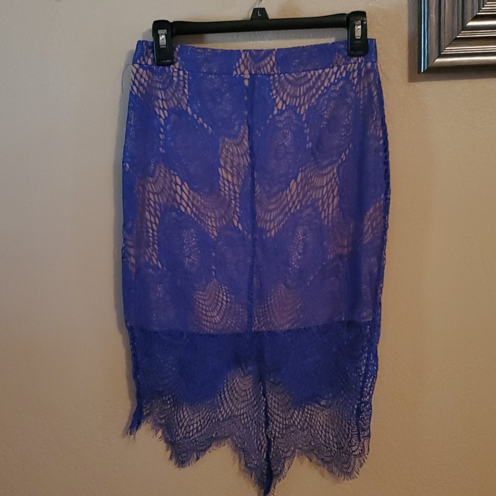 Blue lace midi skirt